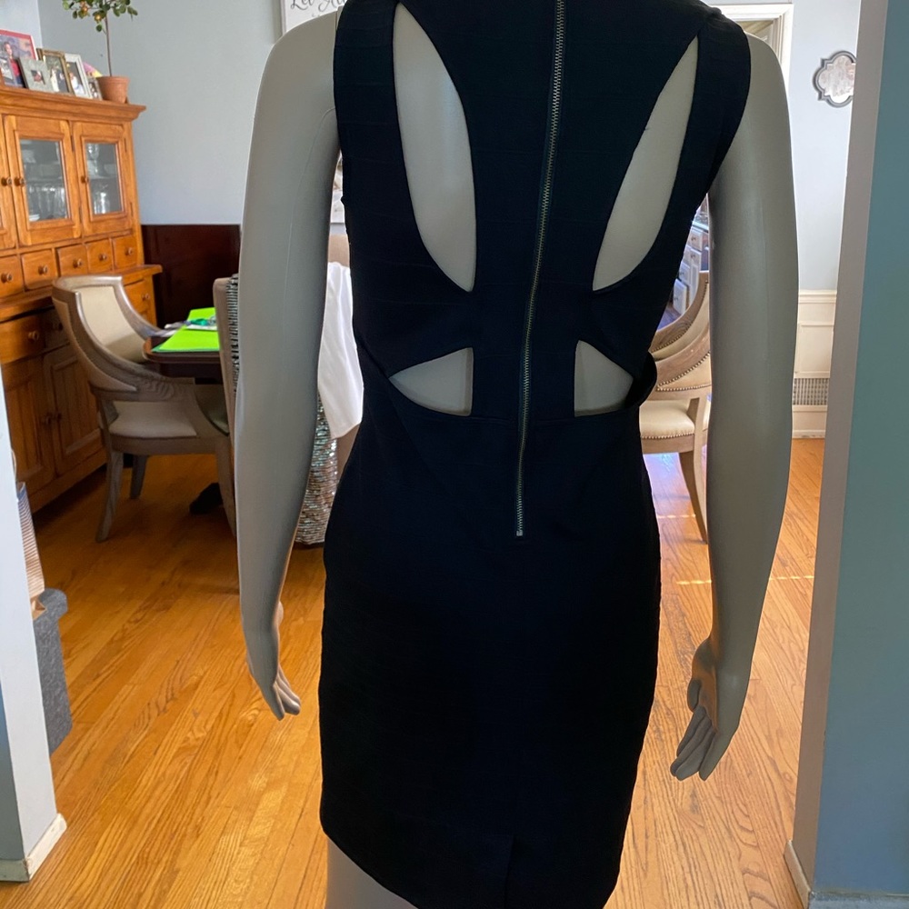 Black body con and back cut out